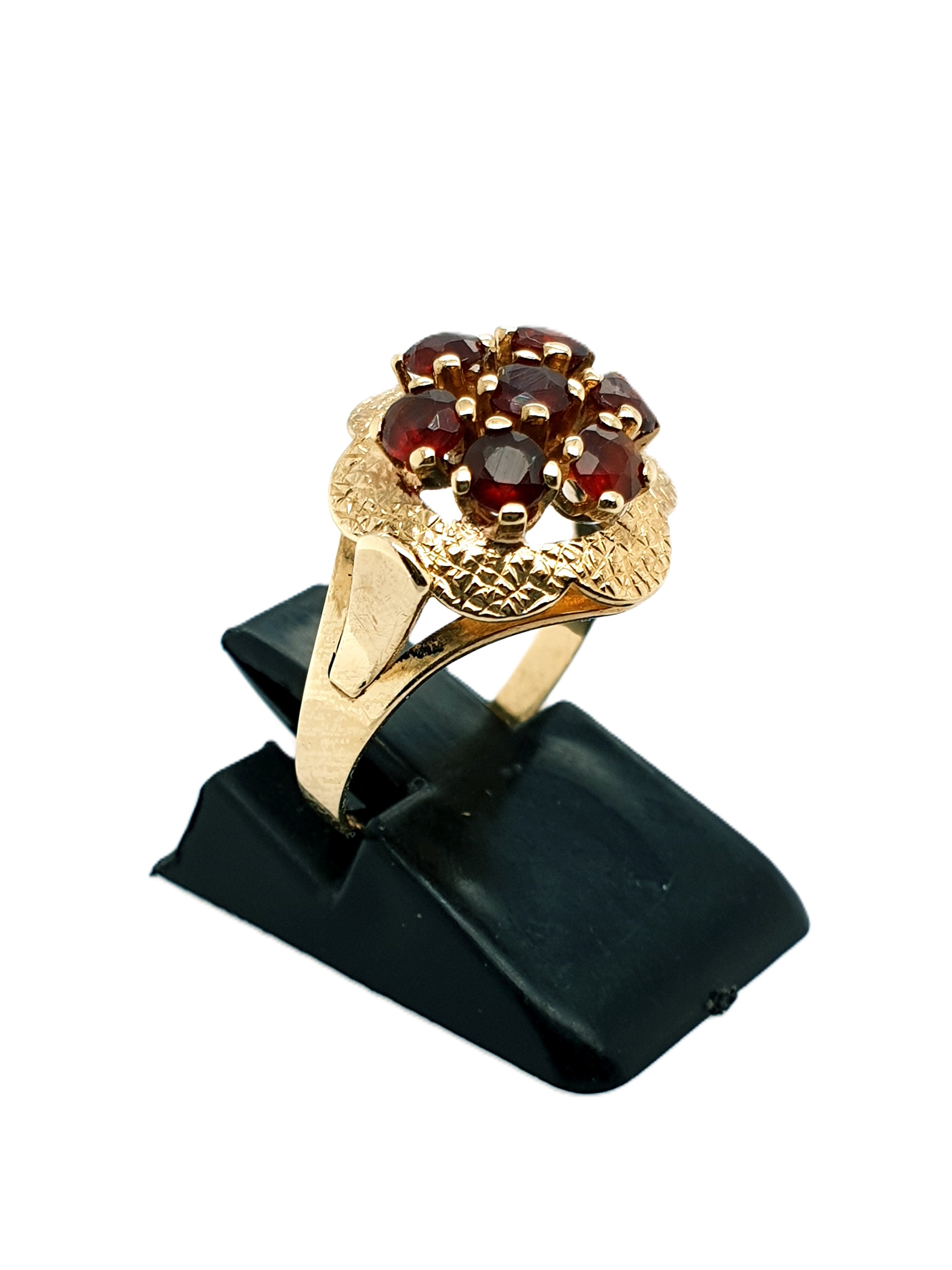 Gold Ring 333/8kt Gr.52 mit Granat