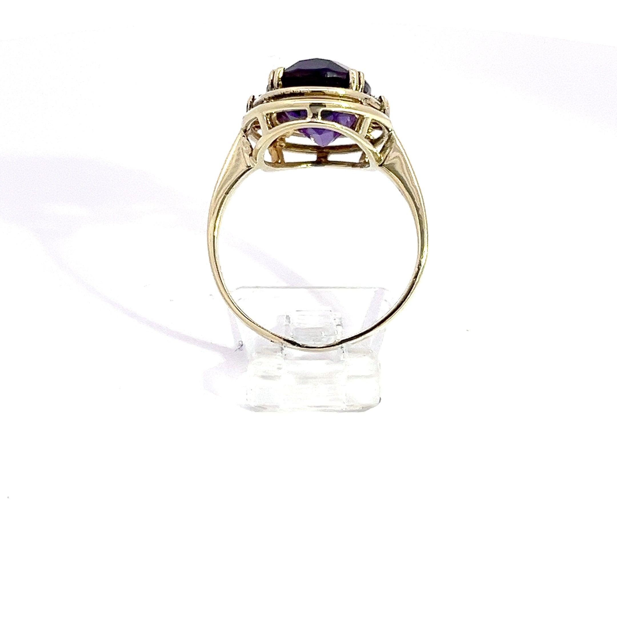 Damen Ring Gold mit Brillanten und lila Stein *60