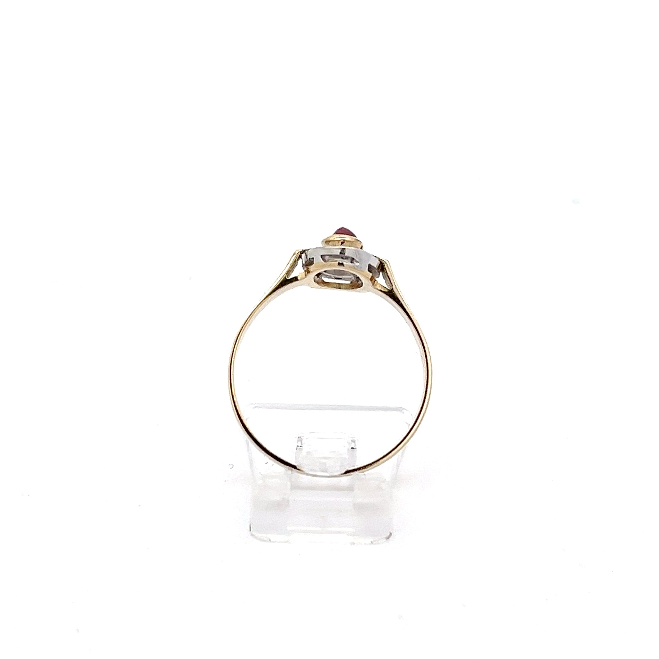 Diamanten Ring Gelb Gold 585 14 Karat mit rotem Stein *55