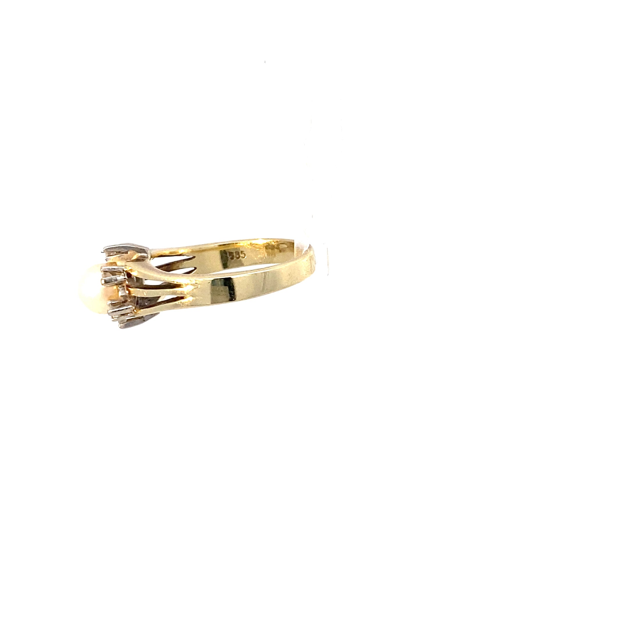 Ring Gelbgold 585/14 Karat mit Perle und 6 Brillanten
