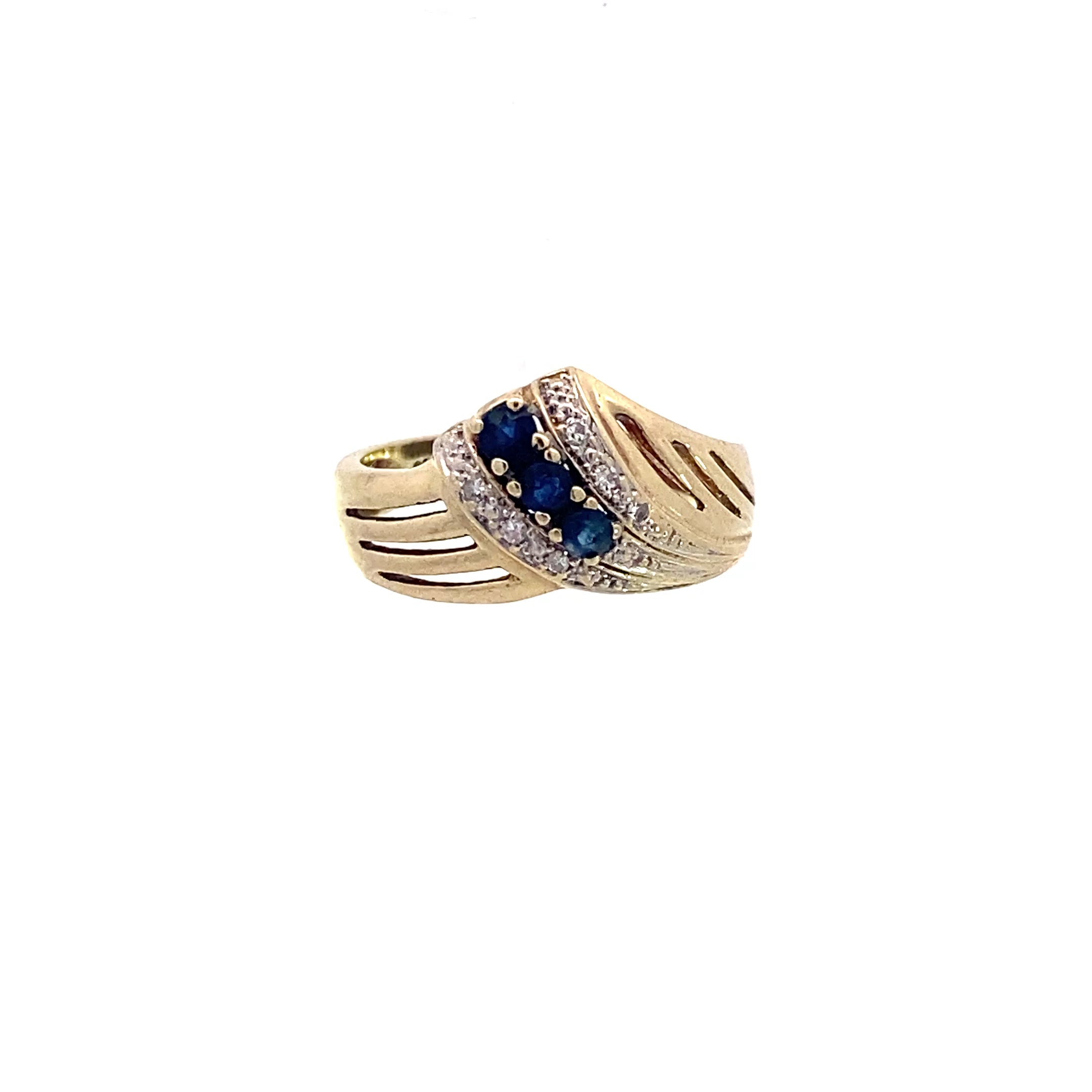 Ring Gelbgold 333 8 Karat mit blauen Farbsteinen