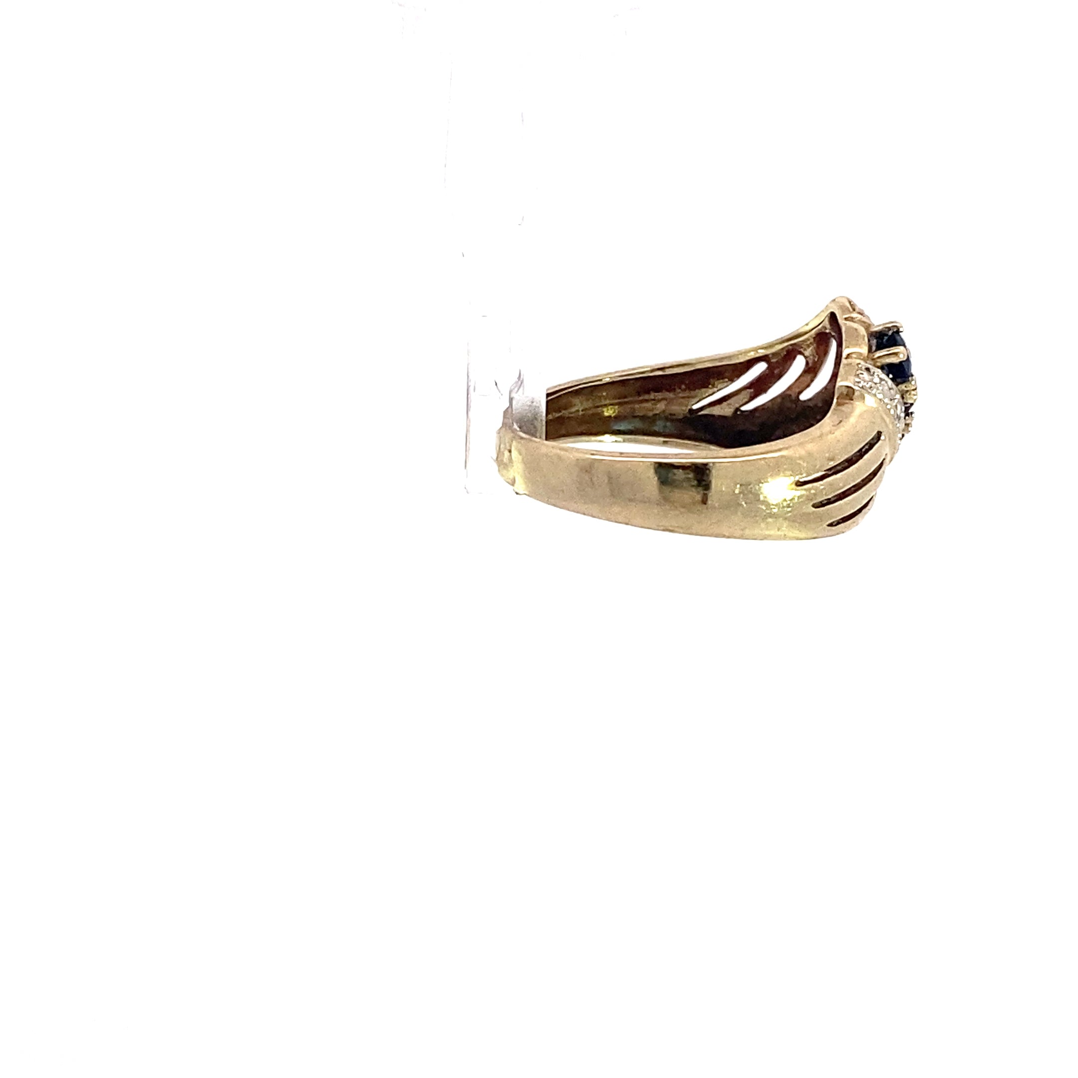 Ring Gelbgold 333 8 Karat mit blauen Farbsteinen