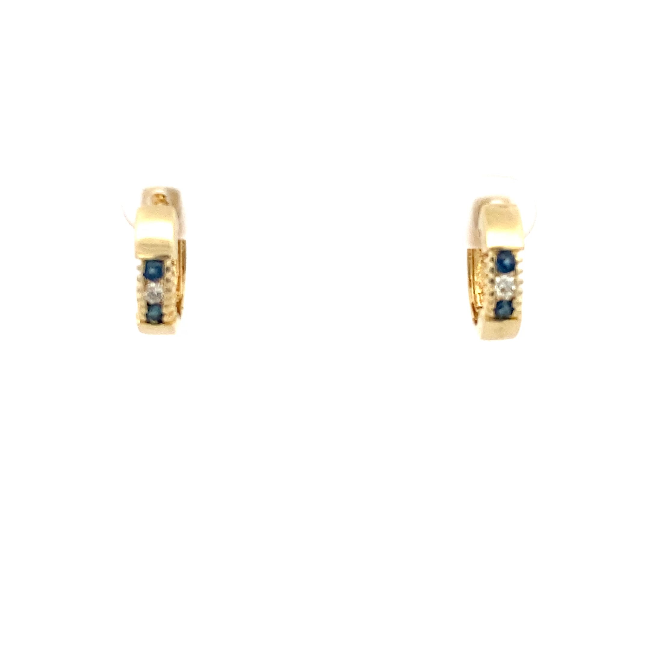 Schöne Creolen Gelbgold mit einem Brillanten