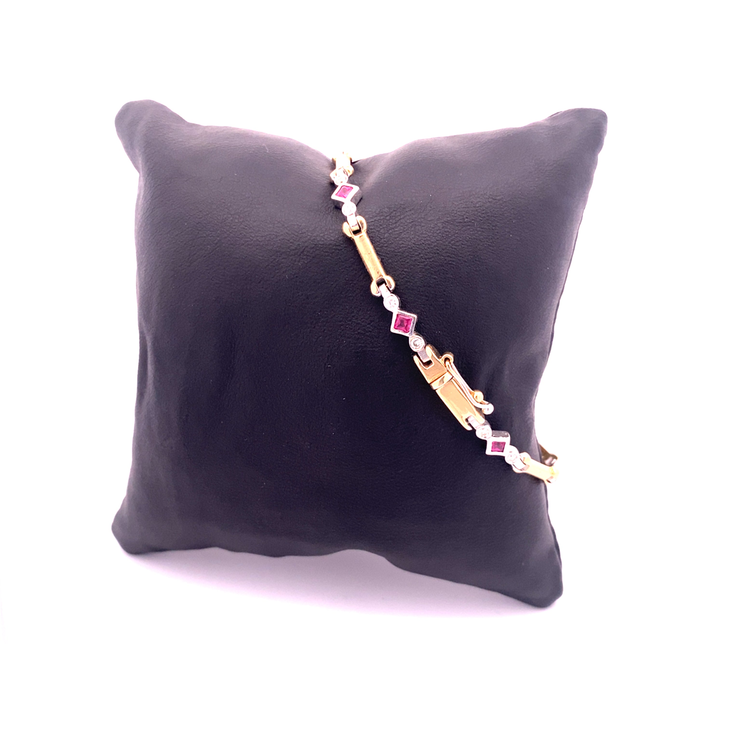 Damen Armband Gelbgold/Weißgold 585/14kt. Rubine/Brillanten ca. 19cm