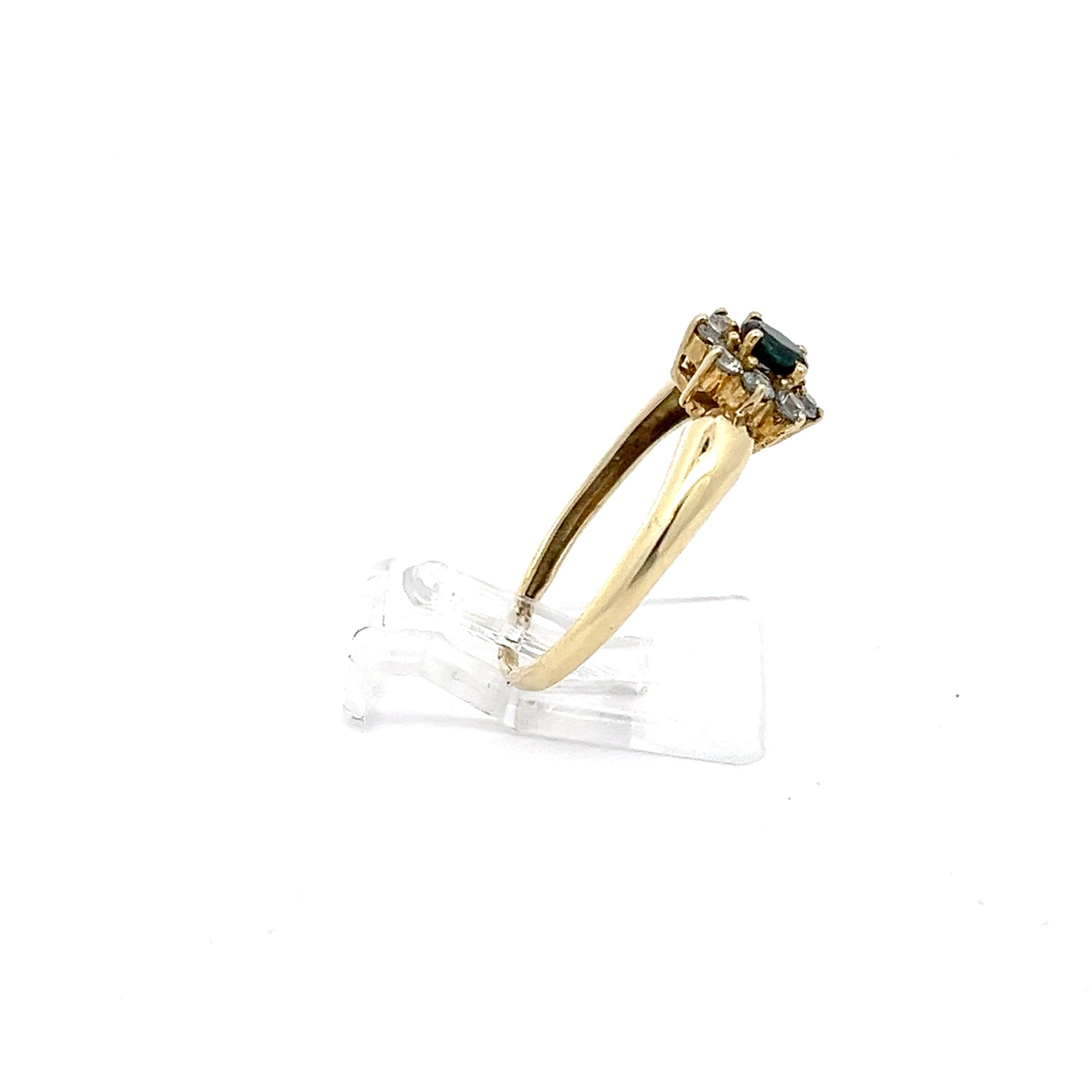 Damenring Gelb Gold 333 8 Karat Zirkonia und Farbstein schwarz Blume