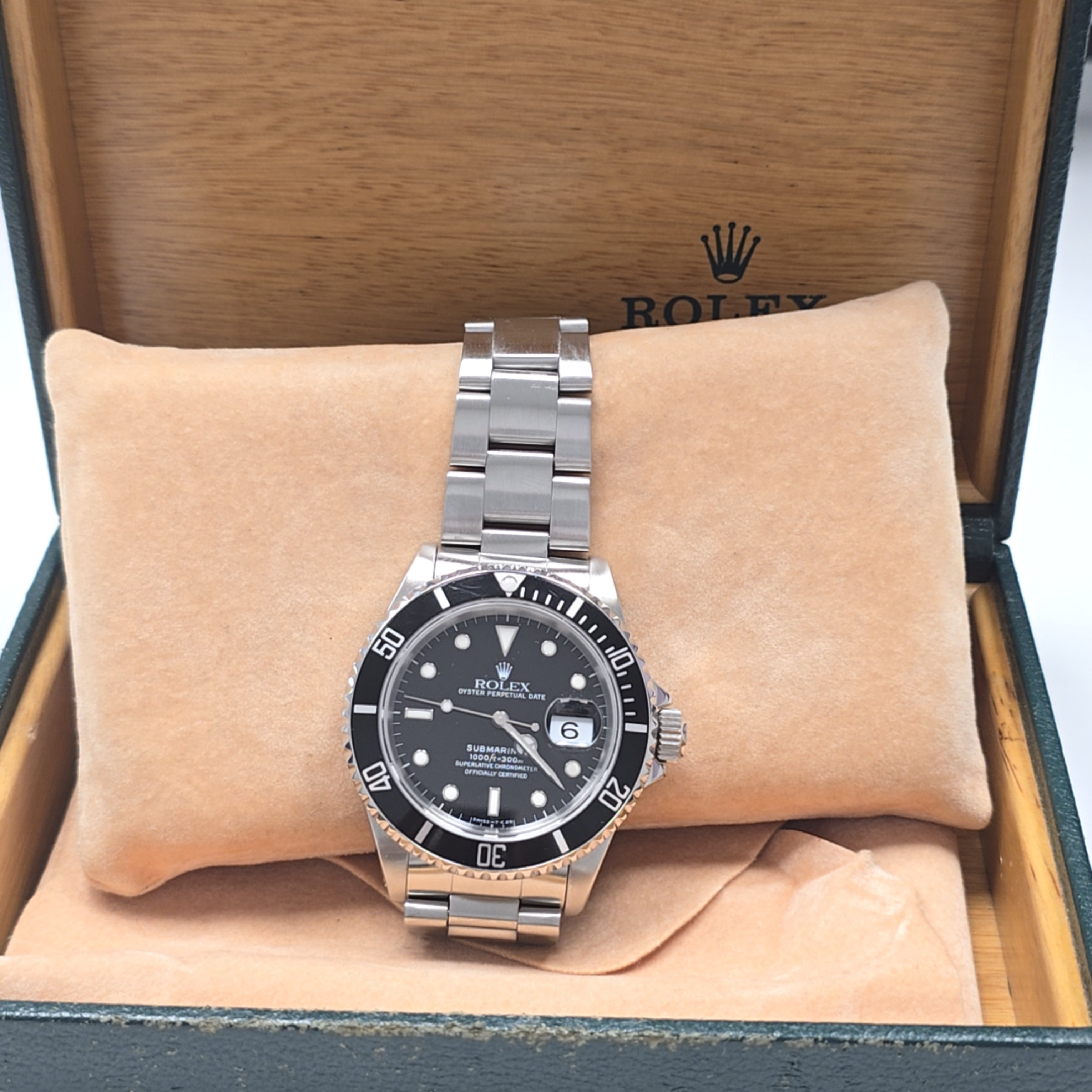 Rolex Submariner Stahl Ref. 16610 Unisex 40 mm 207854