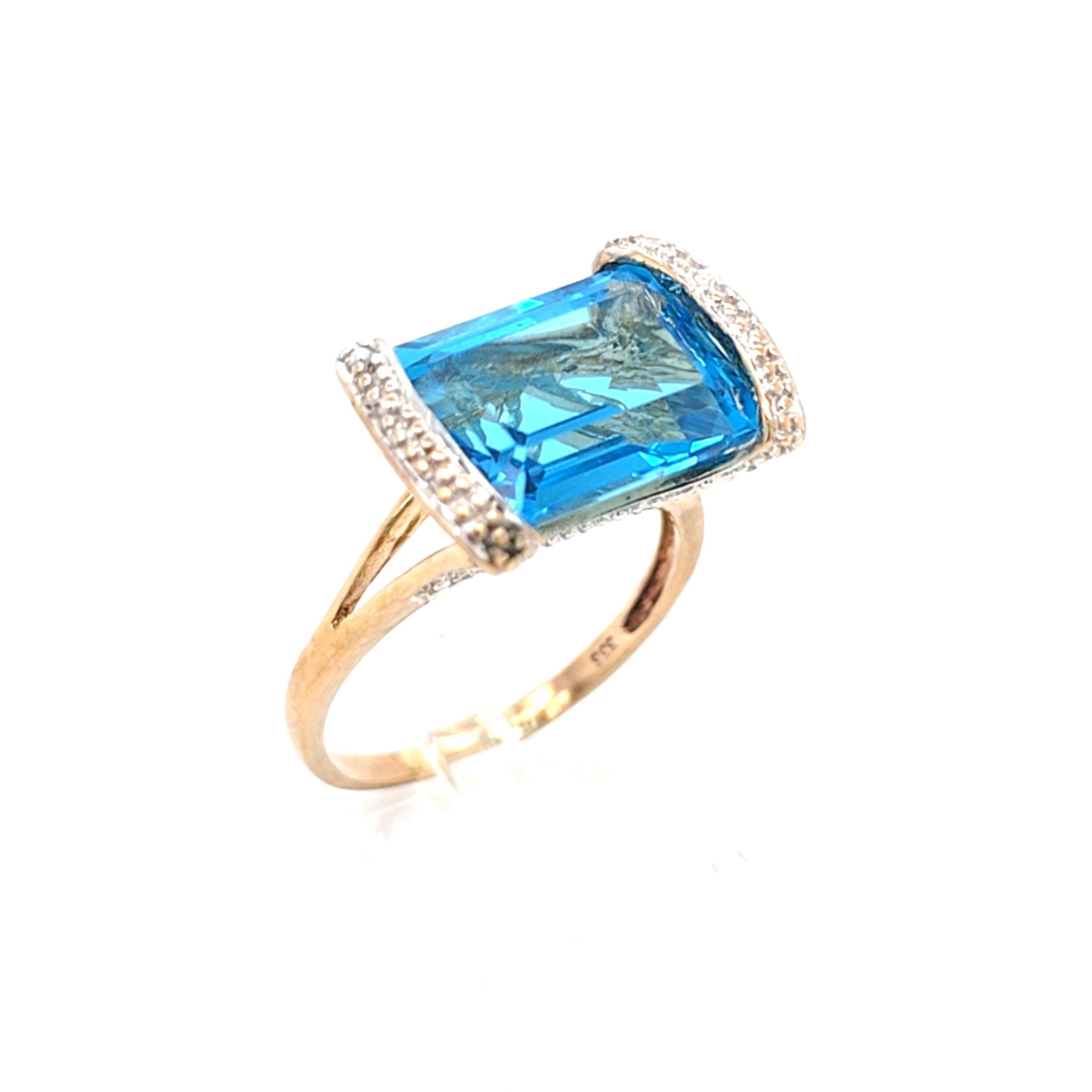 Damen Ring Gelbgold 333 8 kt hellbl.Schmuckstein Schmuck 210589