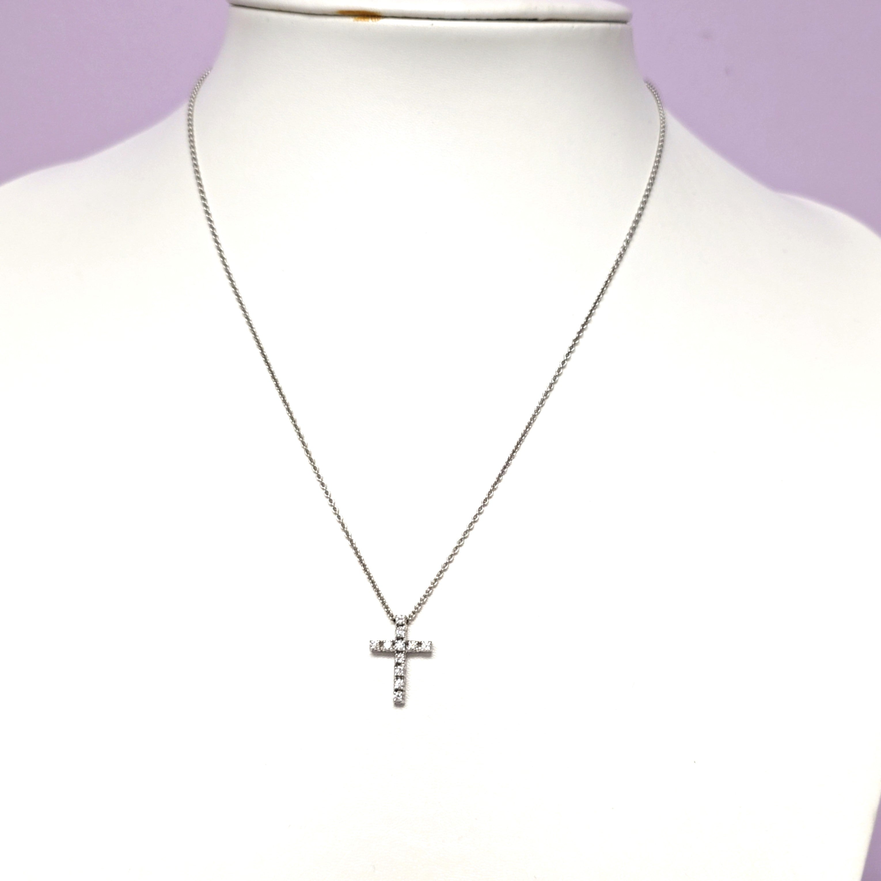 CHRIST Kette Anhänger Weiß Gold 585 Brillanten Kreuz